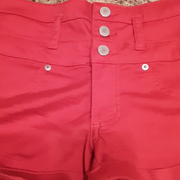 High wasted shorts - Picture 2 of 3